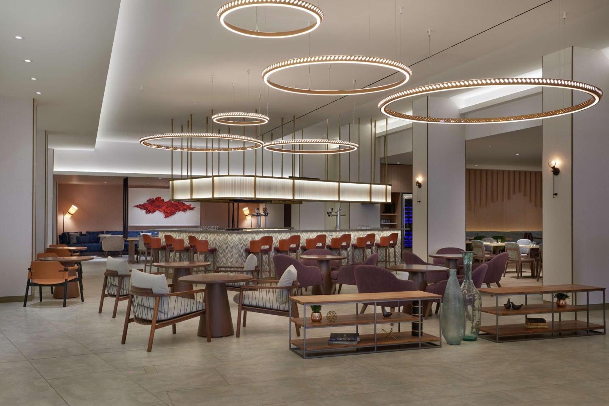 מיסיסאוגה Hilton Toronto Airport Hotel & Suites מראה חיצוני תמונה